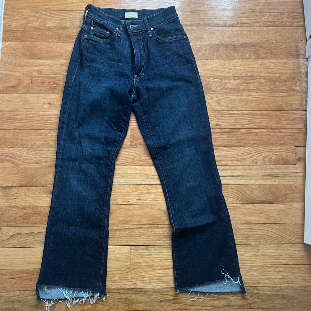 Mother Denim Insider Crop Step Fray